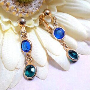 Vintage Earrings Goldtone Screw Back Banded Faceted Crystal